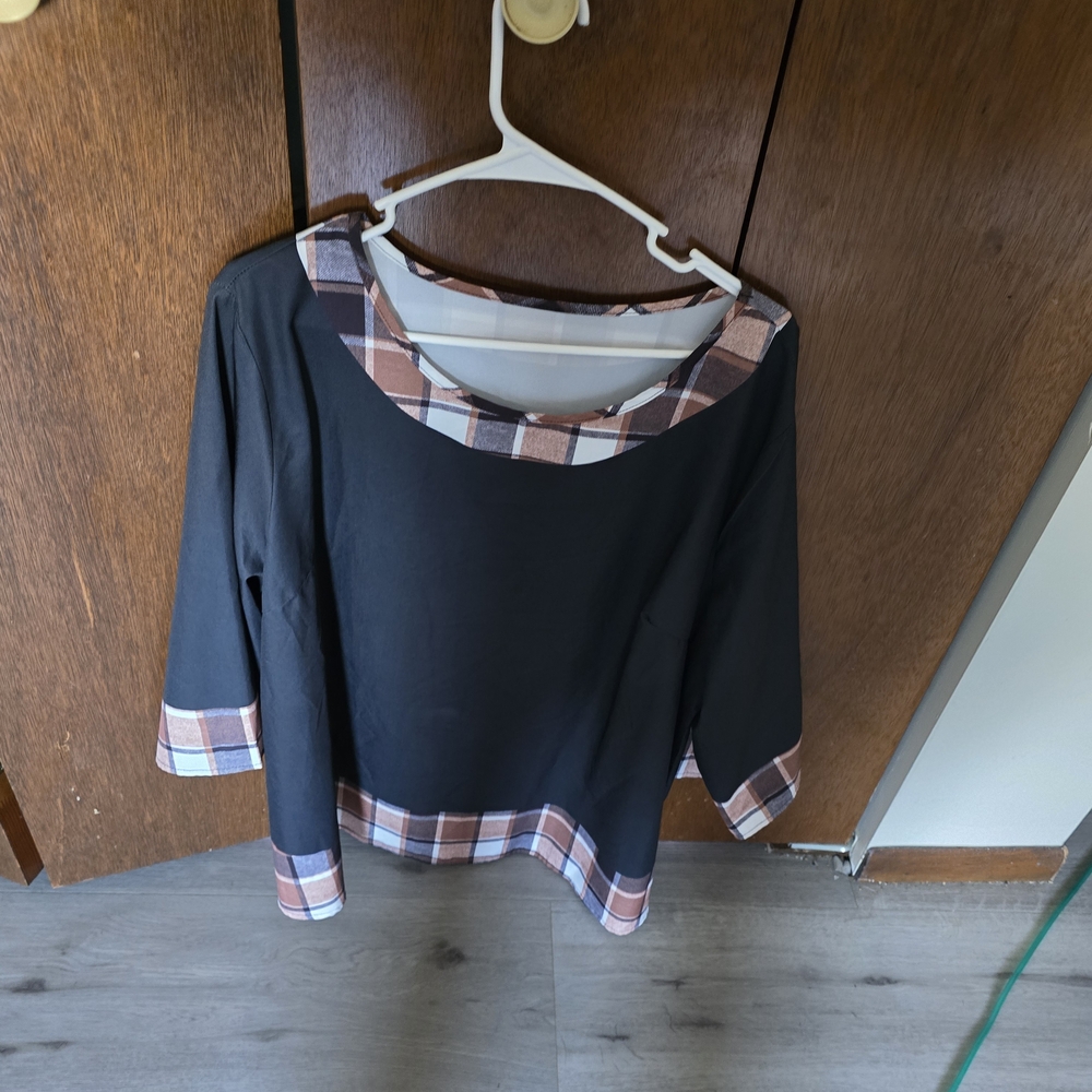 SHEIN Black Top with Plaid Accents